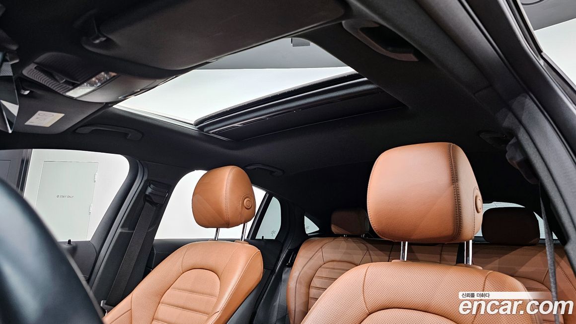 Mercedes-Benz GLC-Class 2022