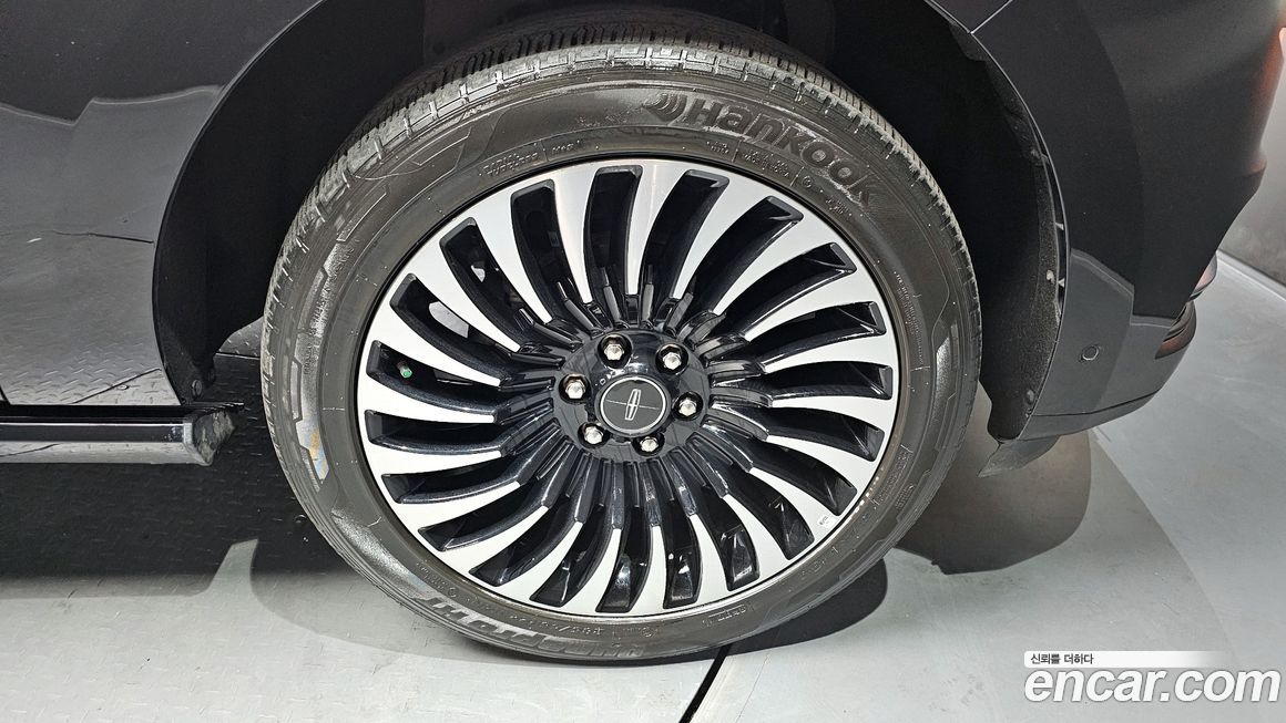 Lincoln Navigator 2019
