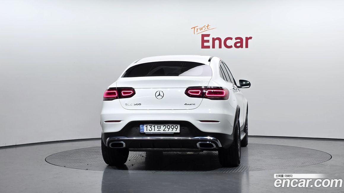 Mercedes-Benz GLC-Class 2022