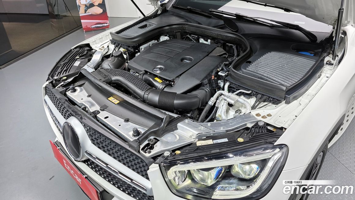 Mercedes-Benz GLC-Class 2022