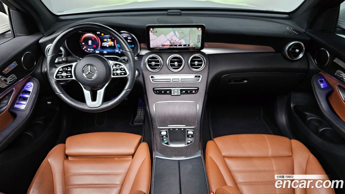 Mercedes-Benz GLC-Class 2022