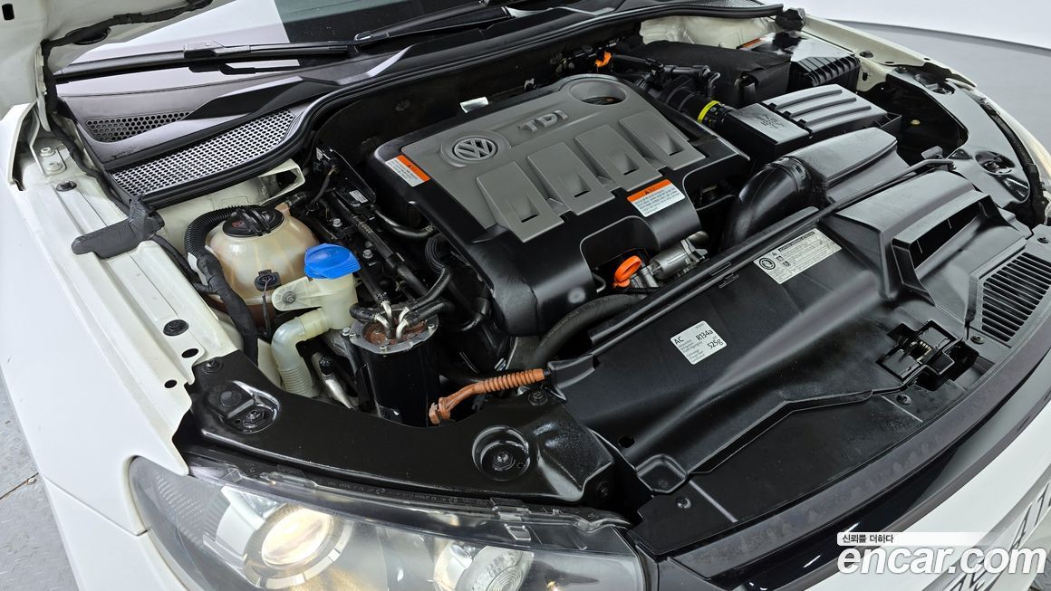 Volkswagen Scirocco 2012