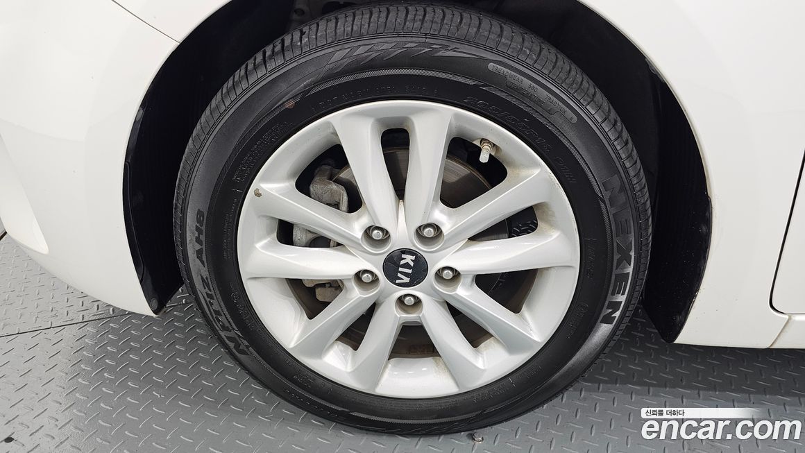 Kia K3 2017