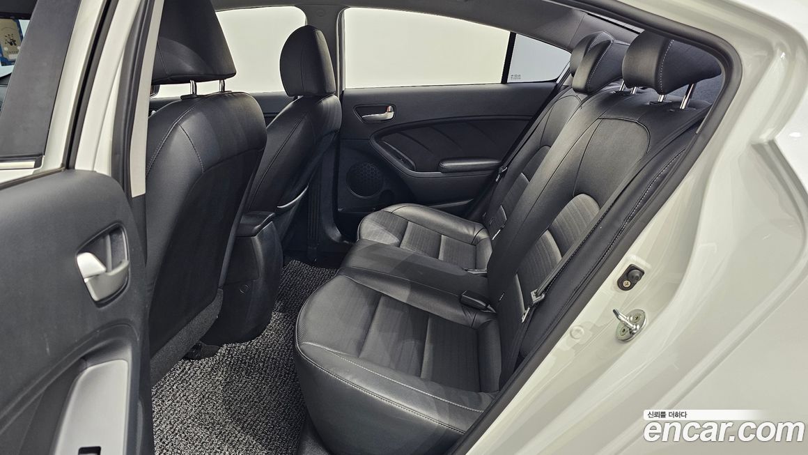 Kia K3 2017
