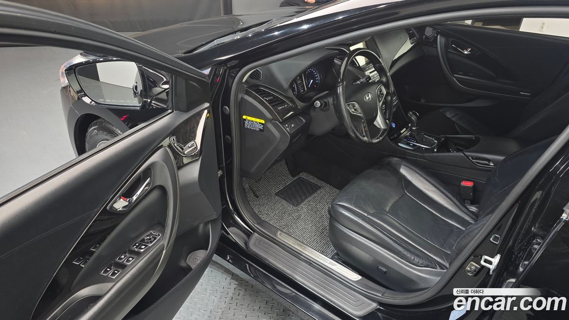 Hyundai Grandeur 2016