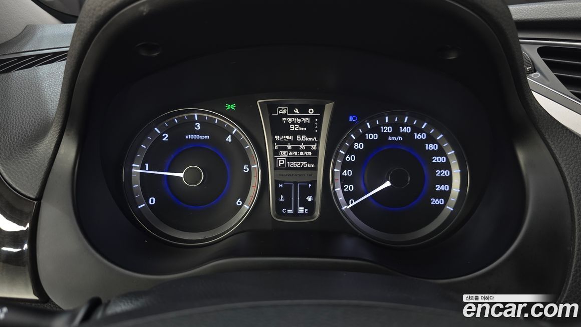 Hyundai Grandeur 2016