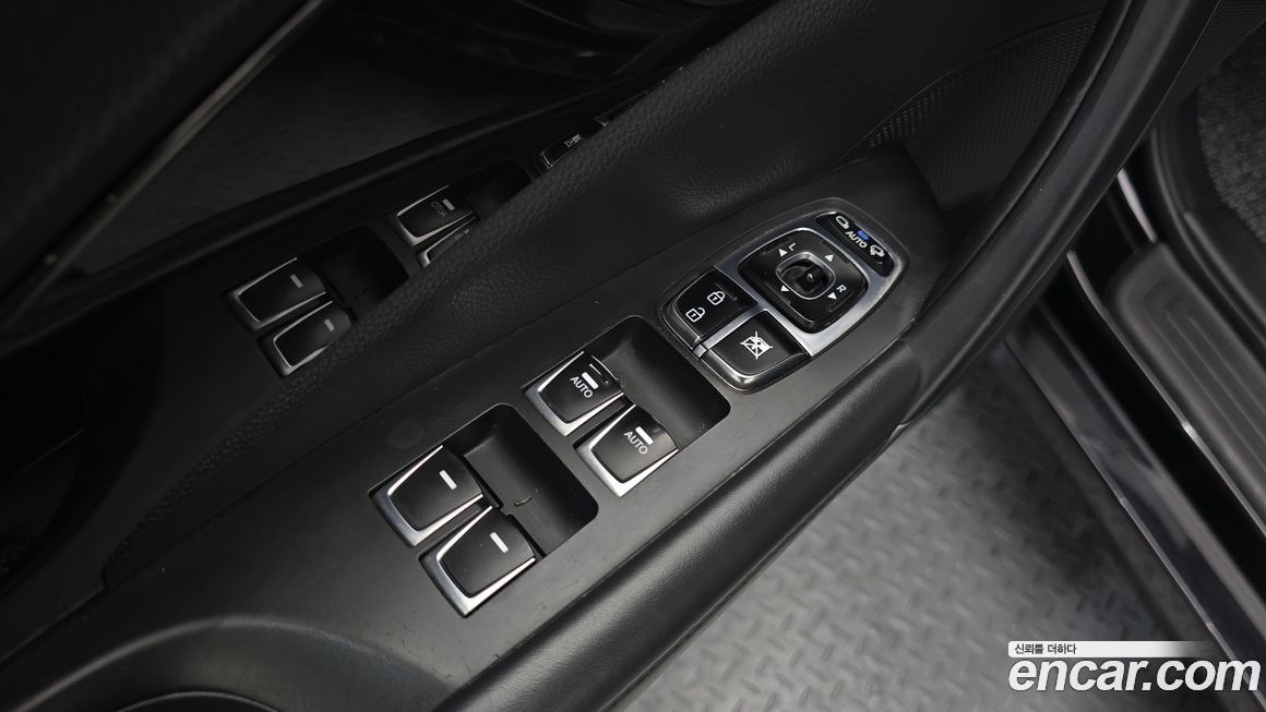 Hyundai Grandeur 2016