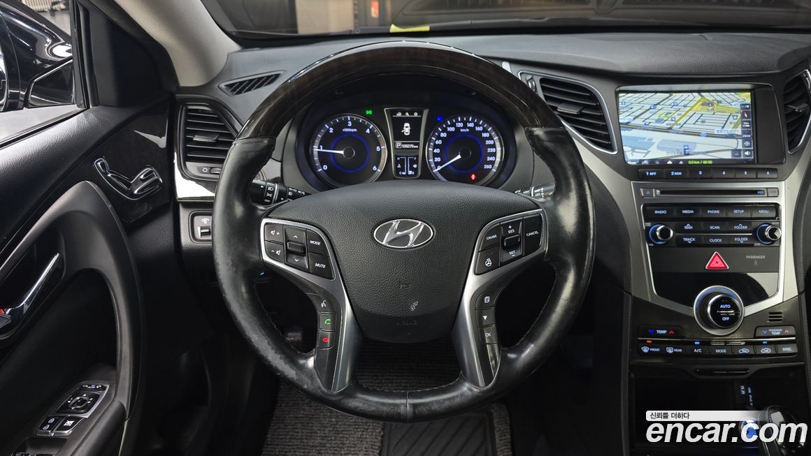 Hyundai Grandeur 2016