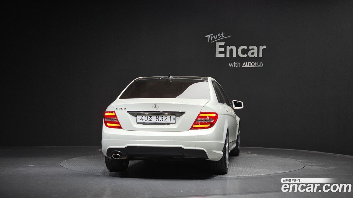 Mercedes-Benz C-Class 2012