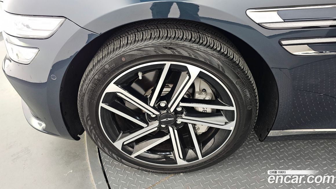 Genesis G80 2025