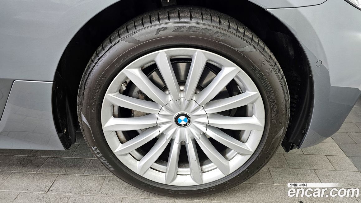 BMW Gran Turismo 2023