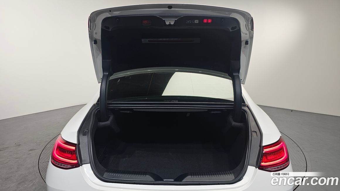 Mercedes-Benz CLS-Class 2023