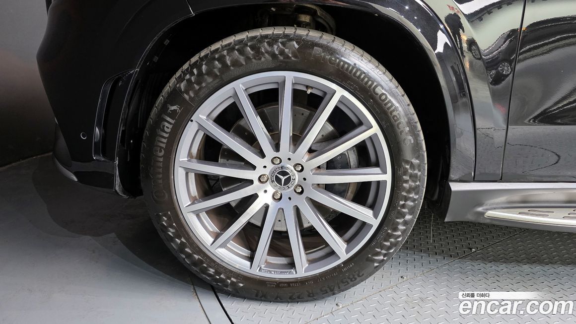 Mercedes-Benz GLS-Class 2021