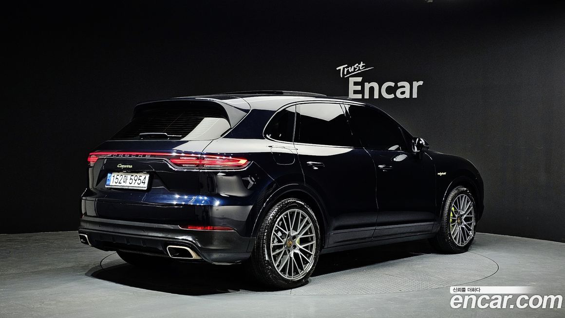 Porsche Cayenne 2020