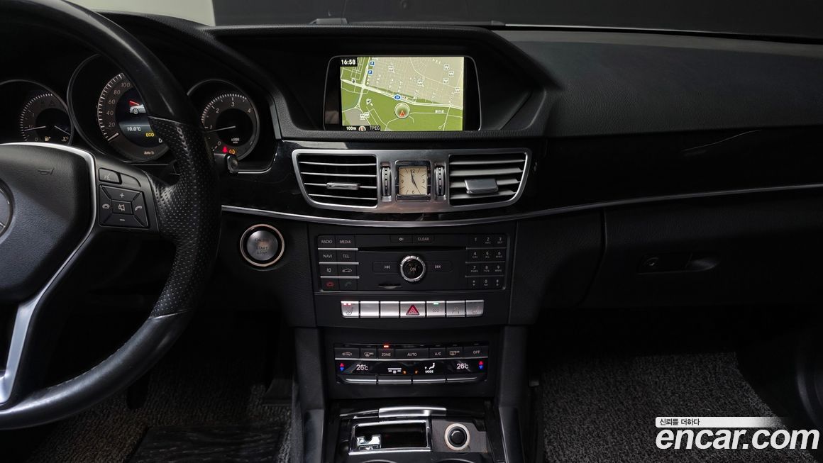 Mercedes-Benz E-Class 2016