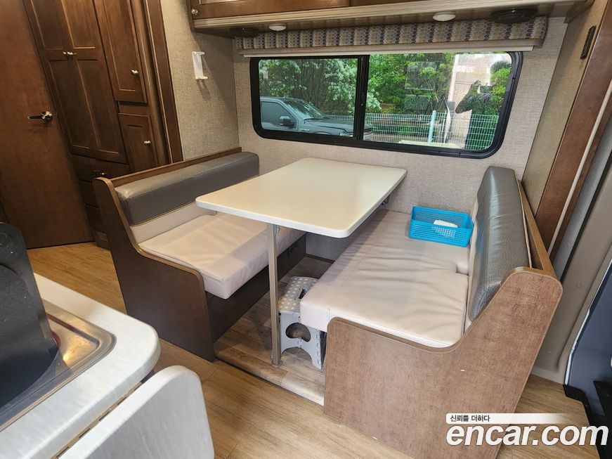 Ford Transit 2018