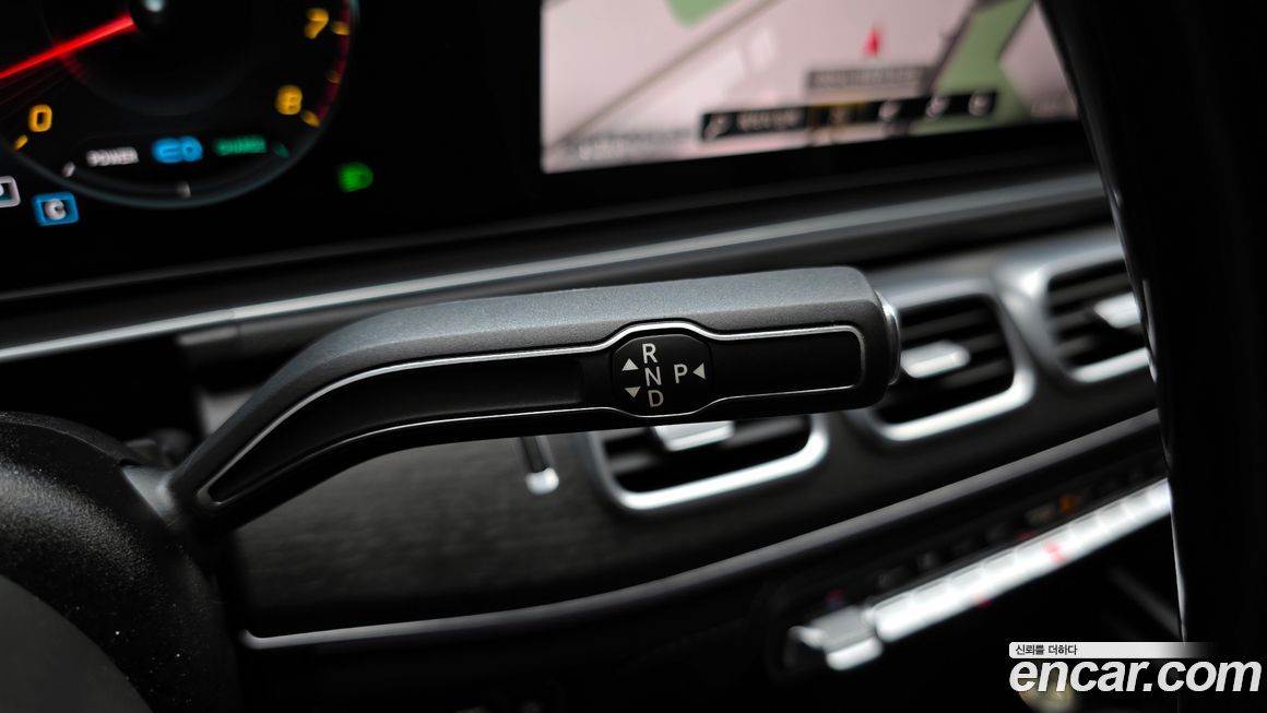 Mercedes-Benz GLS-Class 2021