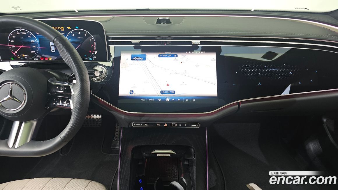 Mercedes-Benz E-Class 2025