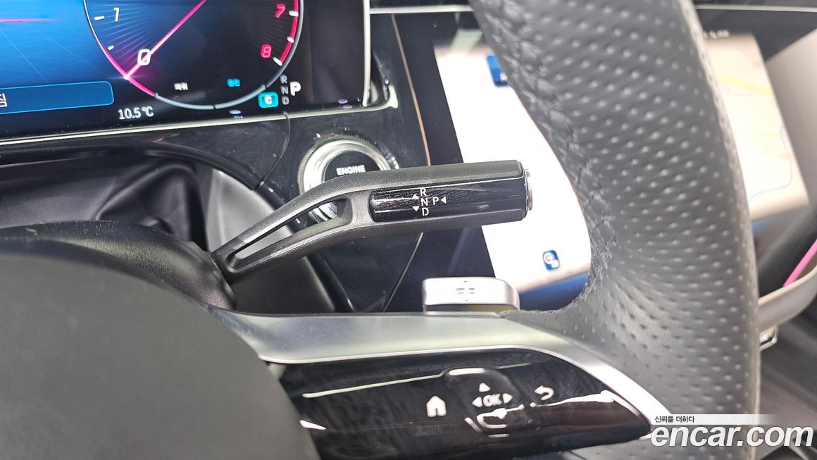 Mercedes-Benz E-Class 2025