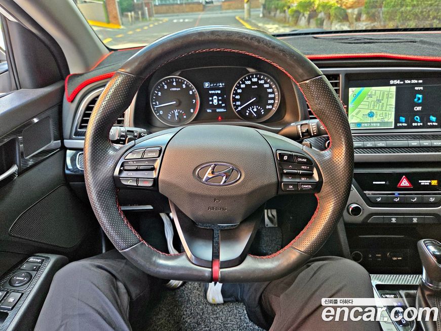 Hyundai AVANTE 2018
