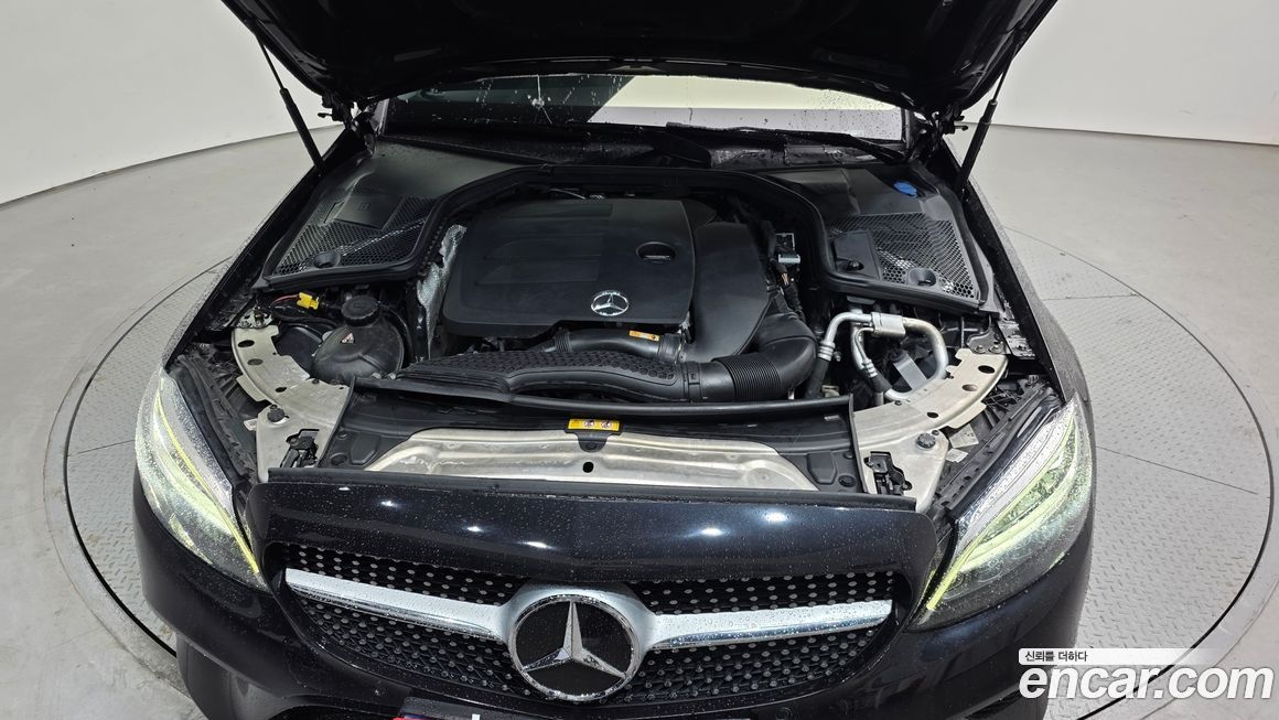 Mercedes-Benz C-Class 2019