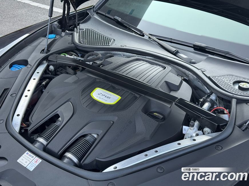 Porsche Panamera 2019