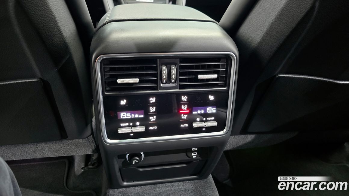 Porsche Cayenne 2023