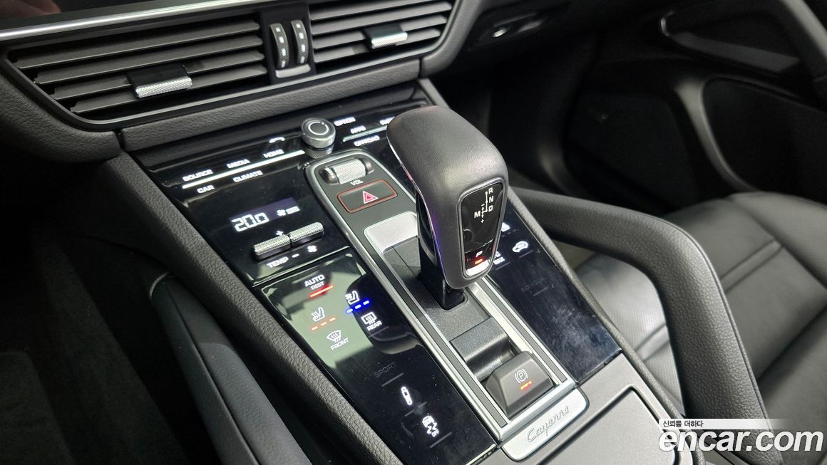 Porsche Cayenne 2023