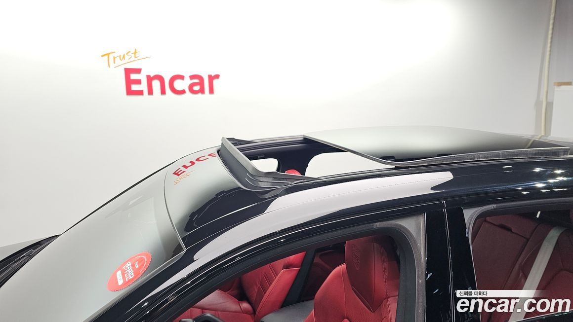 Porsche Cayenne 2023