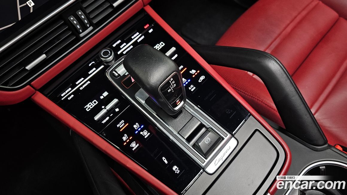 Porsche Cayenne 2023