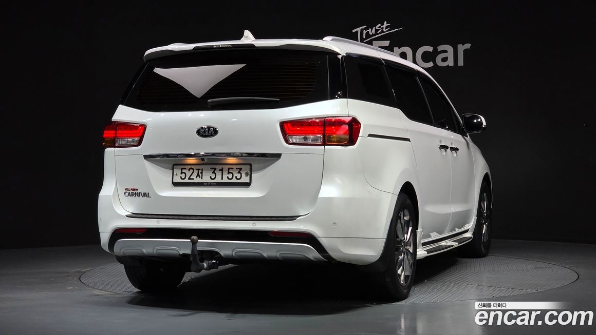 Kia Canival 2018