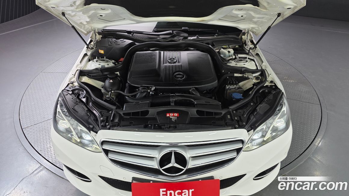 Mercedes-Benz E-Class 2015