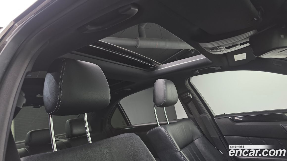 Mercedes-Benz E-Class 2015
