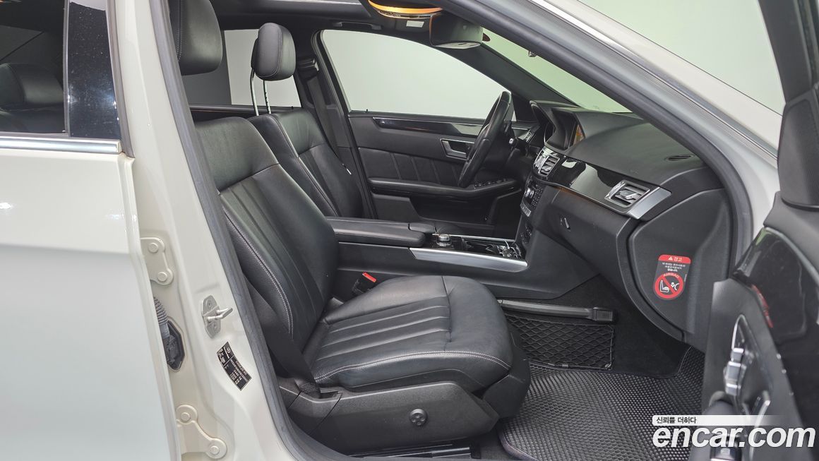 Mercedes-Benz E-Class 2015