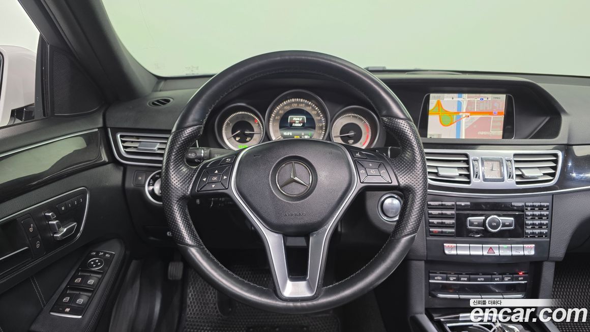 Mercedes-Benz E-Class 2015