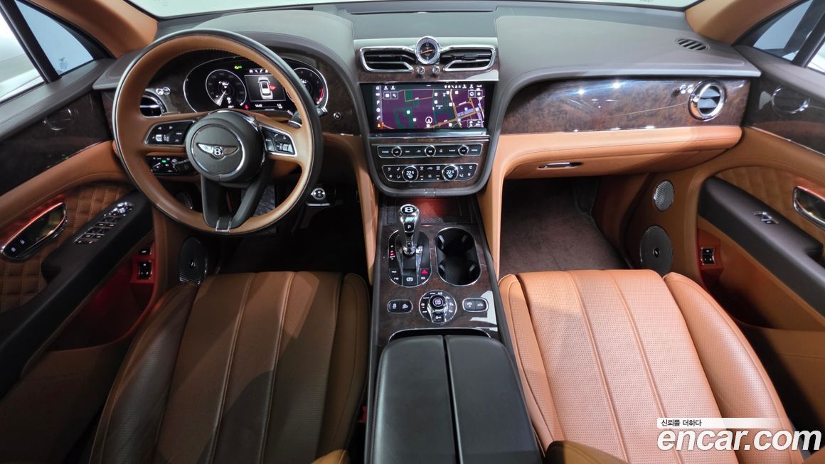 Bentley Bentayga 2021