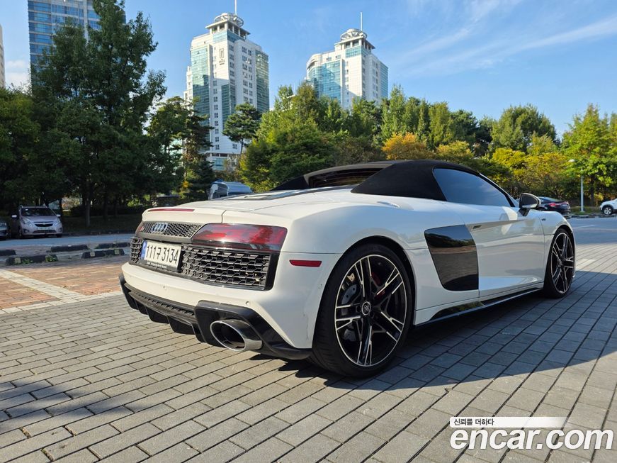 Audi R8 2020