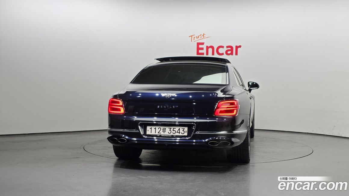 Bentley Flying Spur 2022