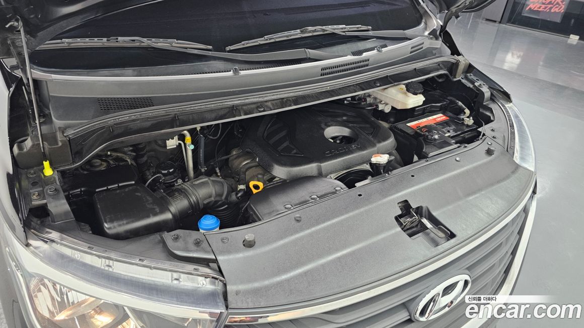 Hyundai Starex 2019