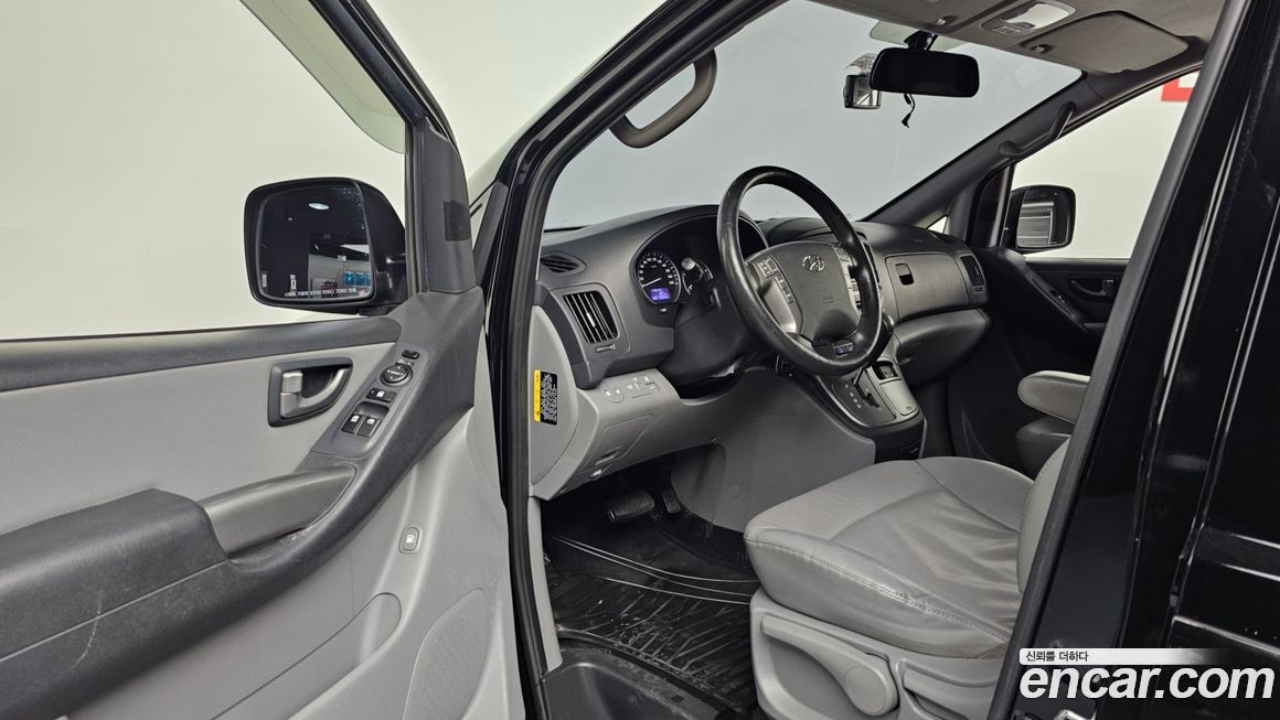 Hyundai Starex 2019