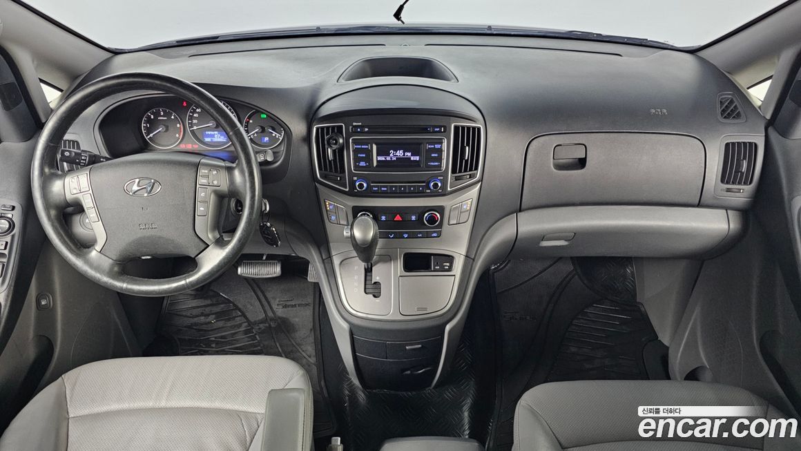 Hyundai Starex 2019