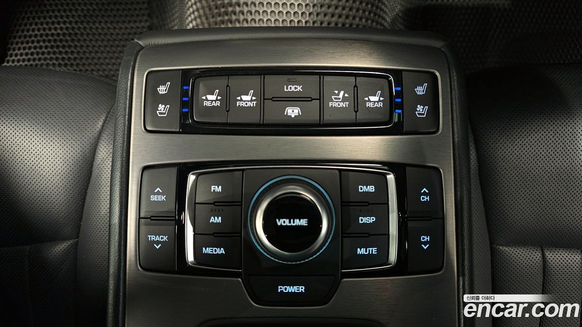 Hyundai Genesis 2014