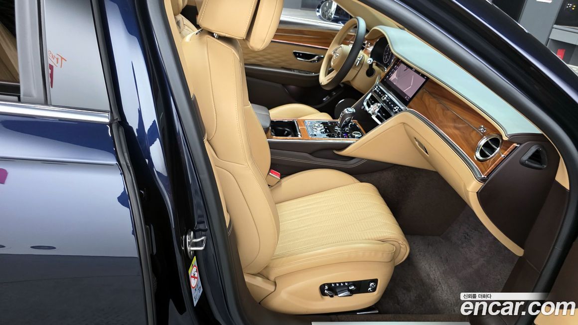 Bentley Flying Spur 2022