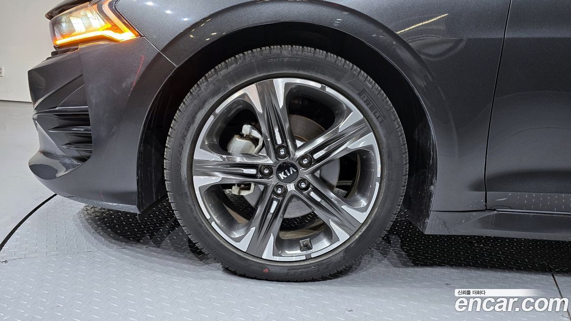 Kia K5 2021