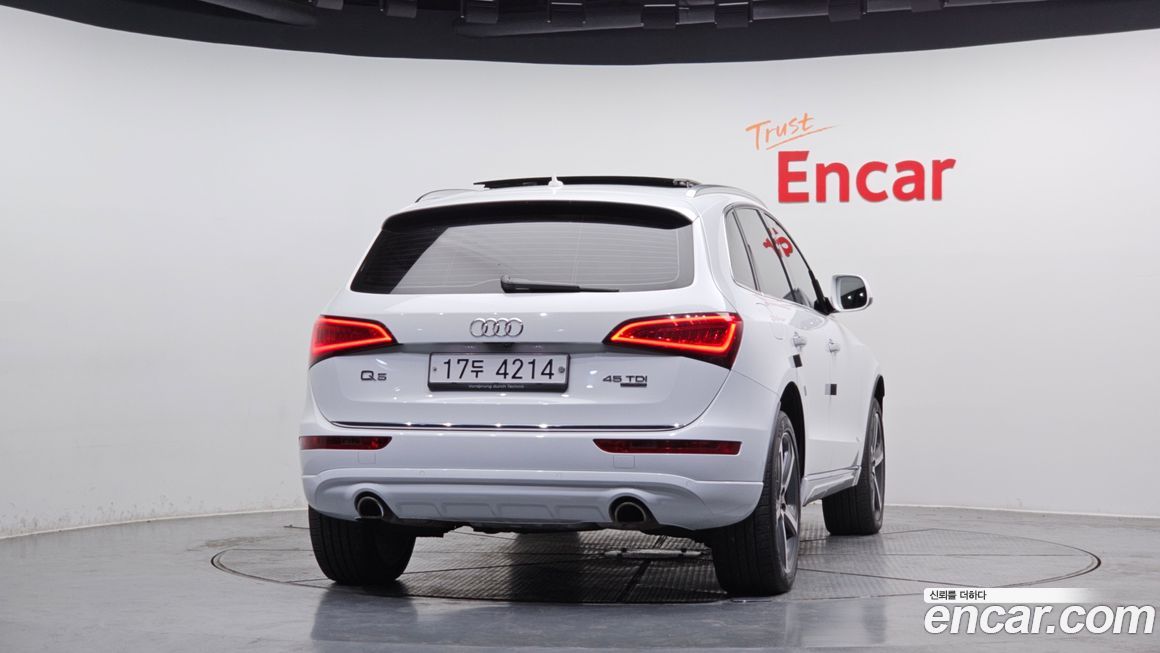 Audi Q5 2015