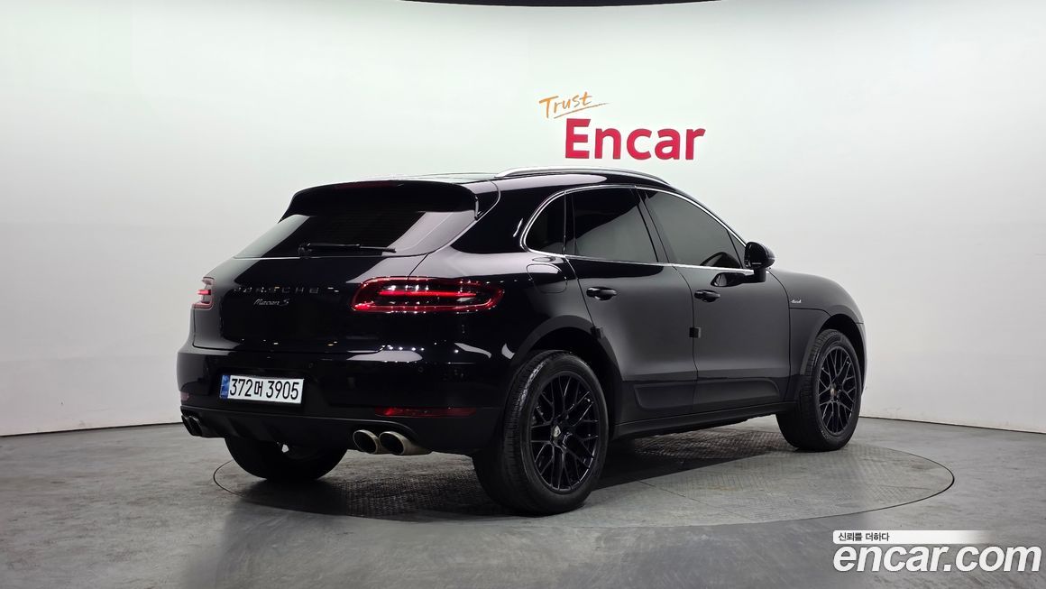 Porsche Macan 2015