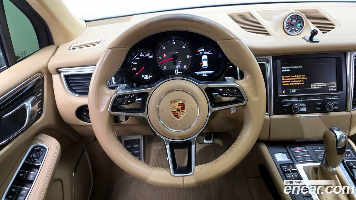 Porsche Macan 2015