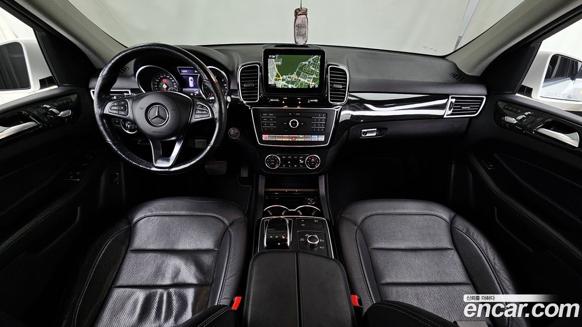 Mercedes-Benz GLE-Class 2017