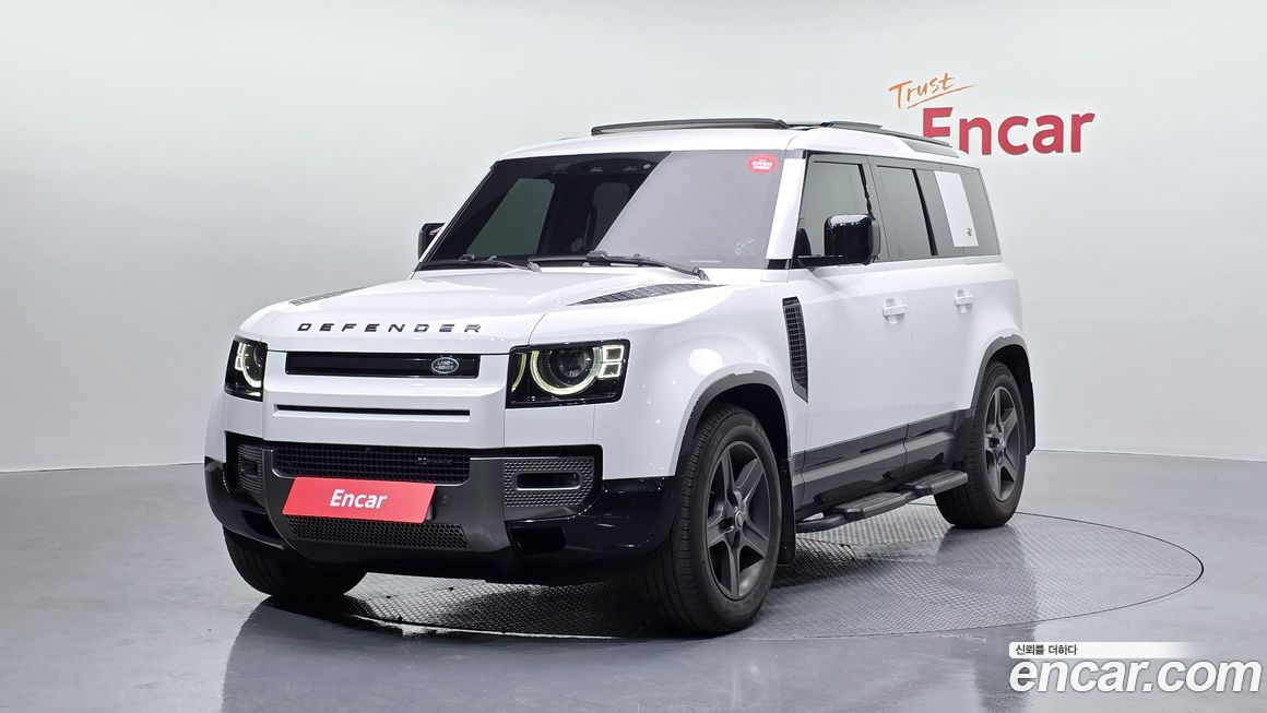 Land Rover Defender 2022