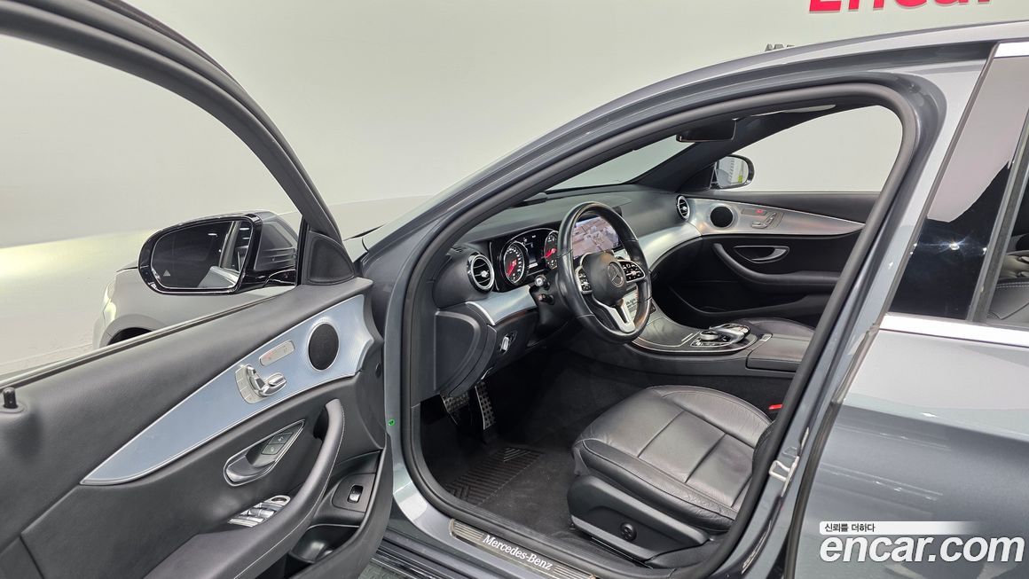 Mercedes-Benz E-Class 2020